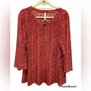 NWOT NY Collection 3/4 Sleeve Grommet Red and Black  Blouse 2X
